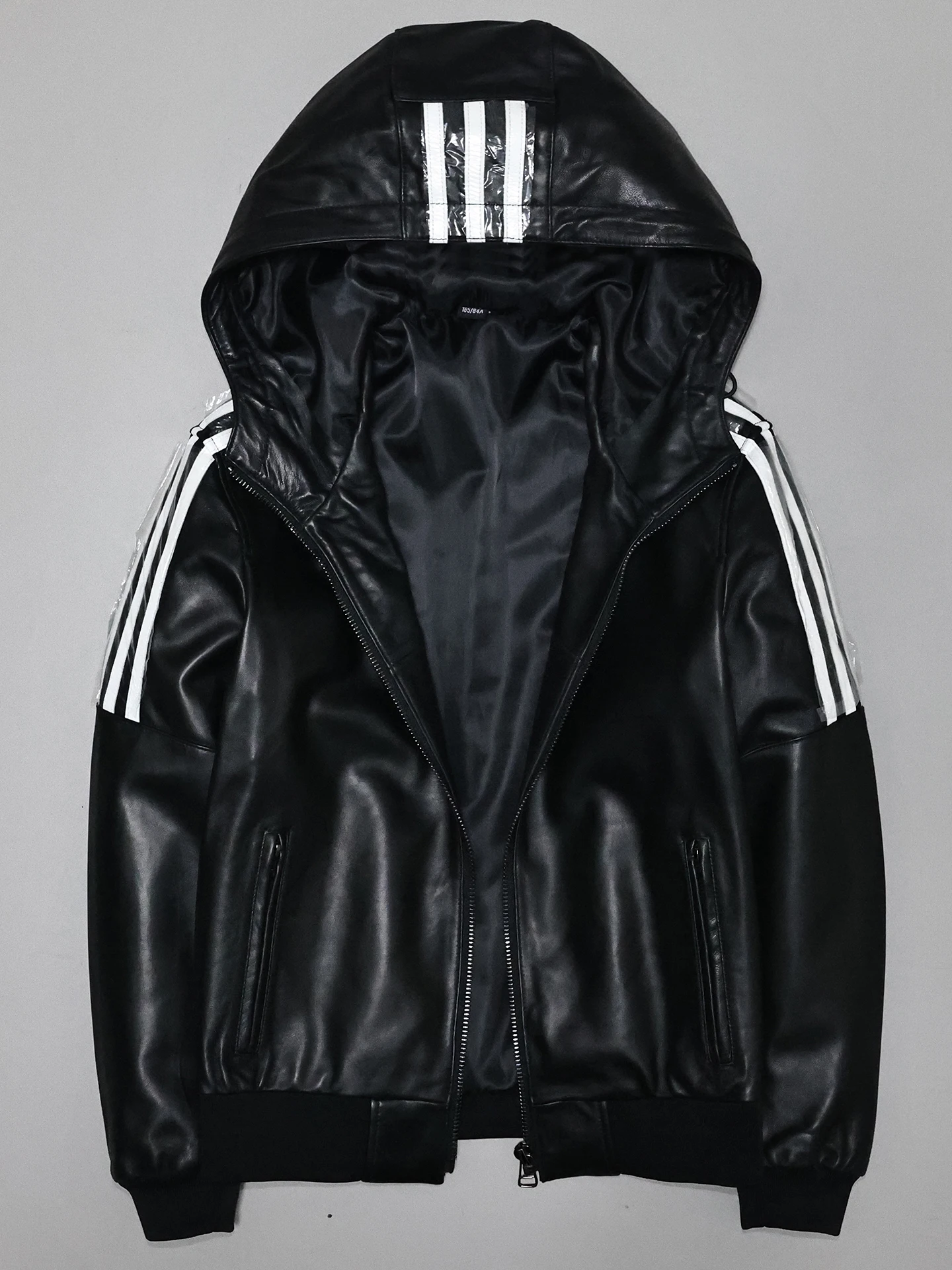 

Куртка из натуральной кожи с мягким верхним слоем, повседневная, с капюшоном, спортивная, для молодежи, мужчин и женщин, на молнии, ветрозащитная