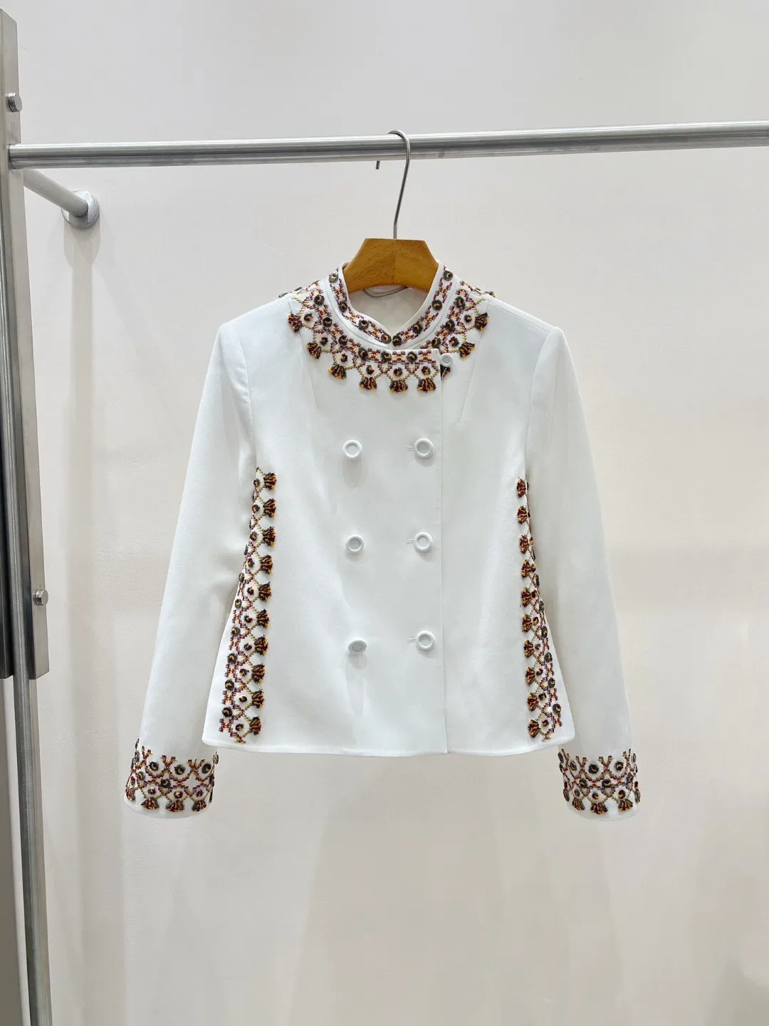 

Женская модная двубортная короткая куртка с вышивкой кисточками, женское пальто, ветровка, пальто, женская куртка