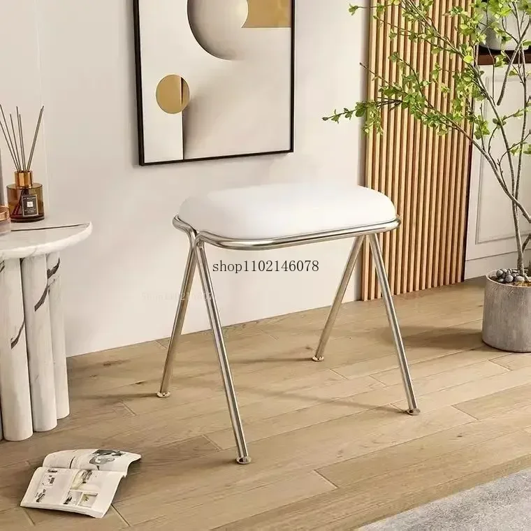 

Туалетный столик для спальни Ins Туалетный столик Бытовой светильник Роскошные стулья Гостиная Простой современный шезлонг Скандинавский стул Напольный стул