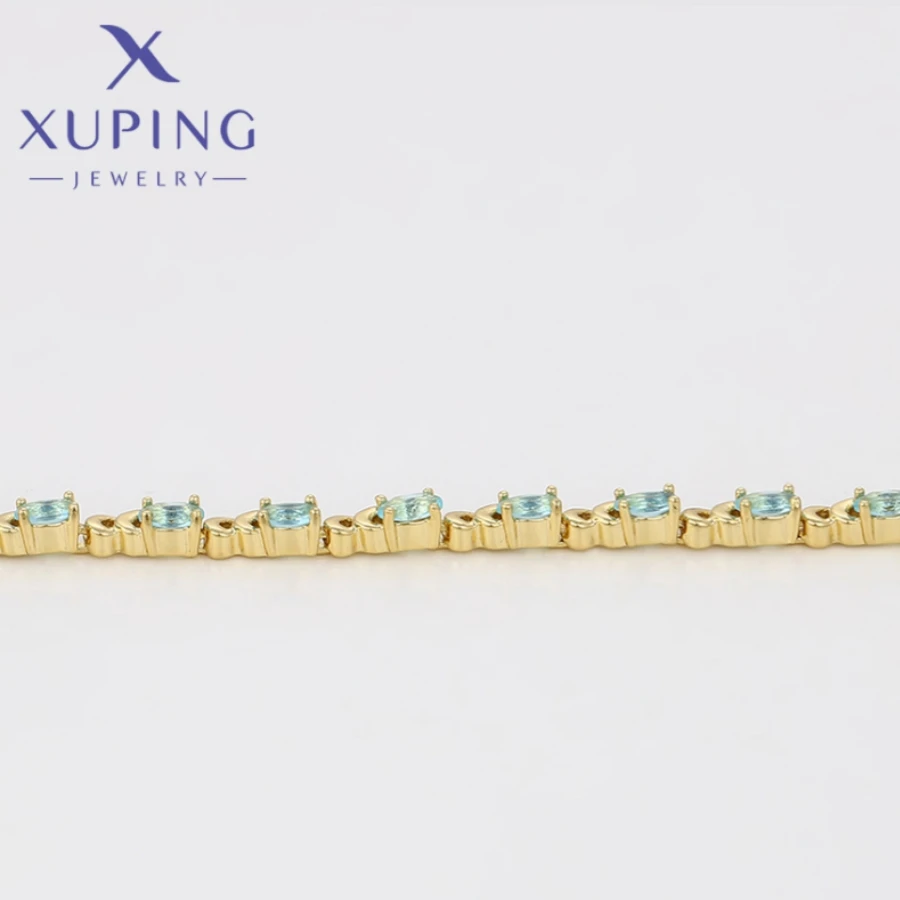 Xuping Jewelry Trendy Exquisite Elegant Women\'s Bracelet Light Gold Color Birthday Christmas Gifts X001000381