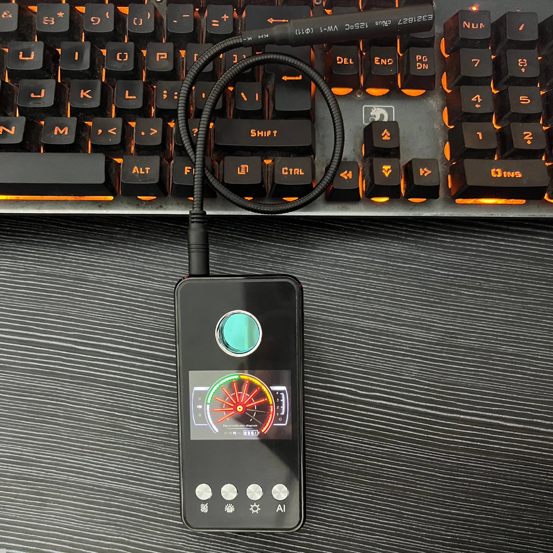 

Мини-детектор скрытой камеры T2 лазерный инфракрасный сигнал GPS трекер мини-искатель ошибок антишпионские гаджеты устройство для прослушивания детектор ошибок