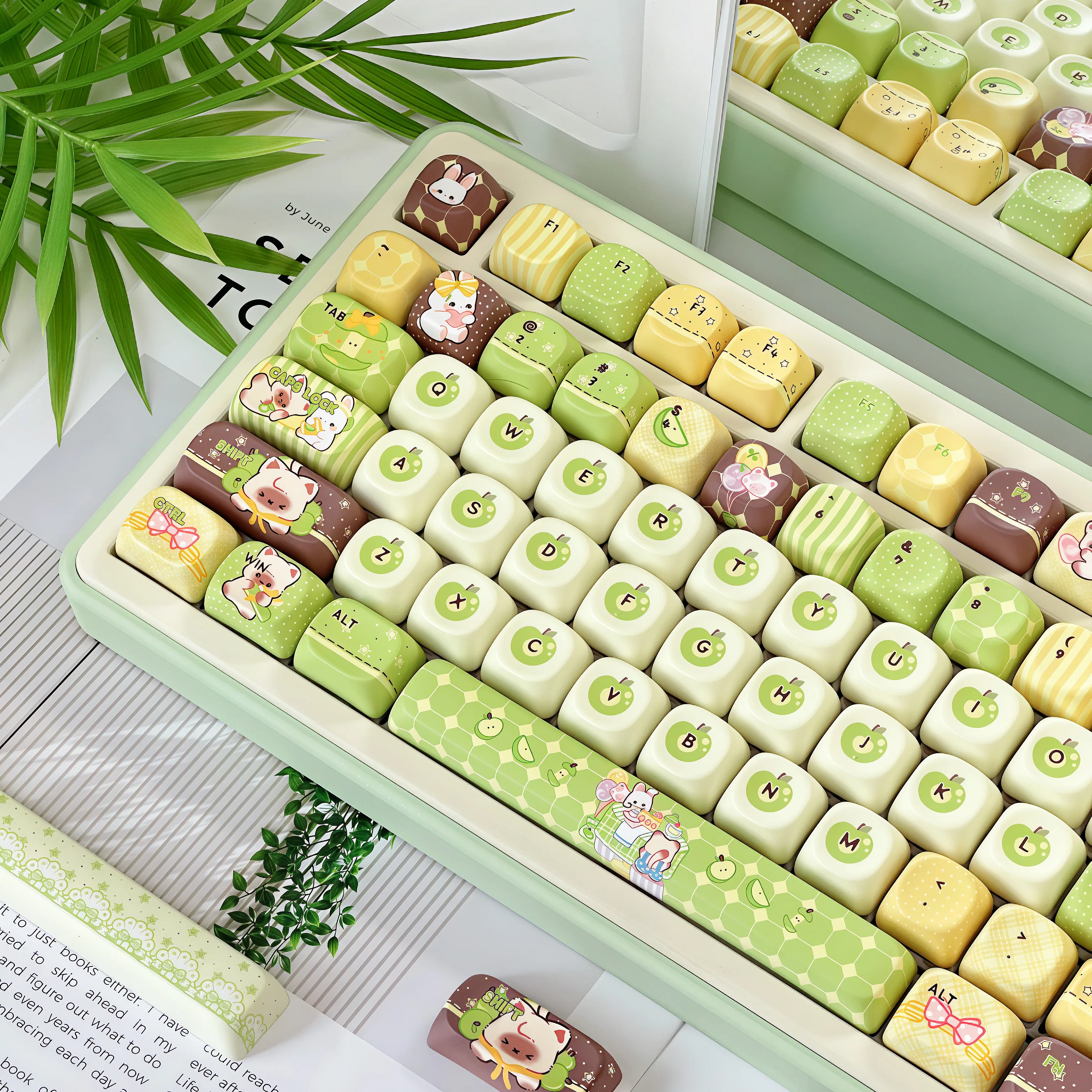 MAIMOOO Light Green Fruit Keycap MOA Profile Round Cartoon Cute Cat Rabbit PBT Custom Keycaps for 68/87/104 Mechanical Keyboard