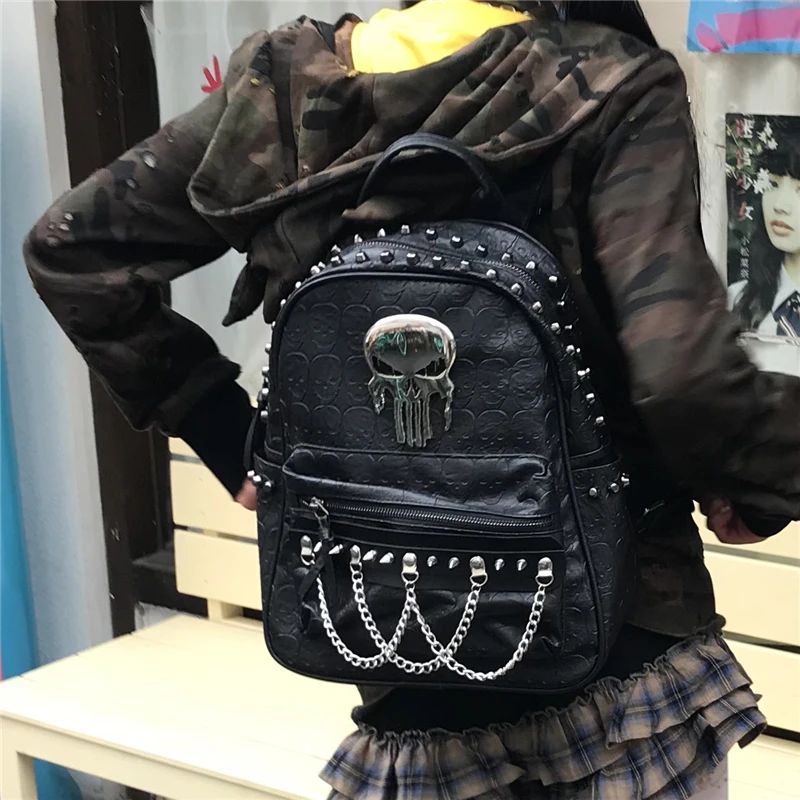 

Original Backpack Y2K Subculture Schoolbag Large Capacity Commuter Backpack Punk Rivet Backpacks