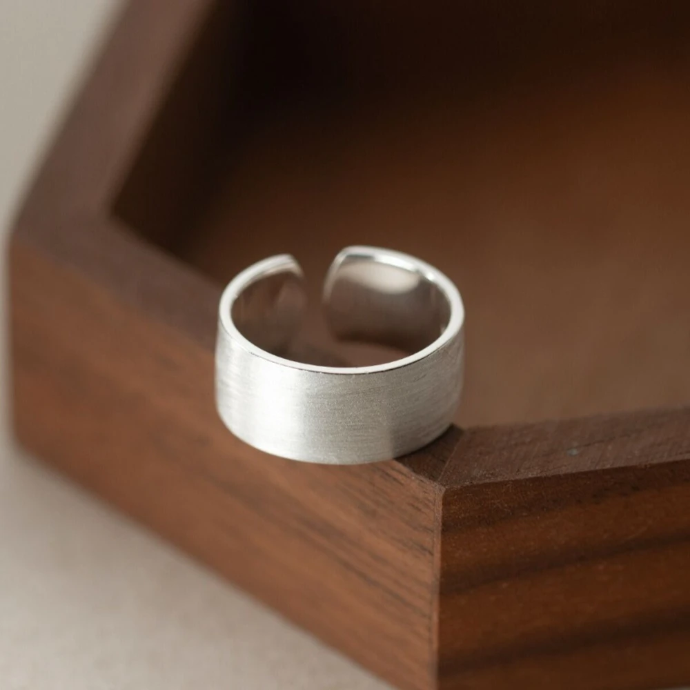Minimalist Sliver Color Brushed Geometric Circular Wide Surface Adjustable Opening Rings for Women Retro Stainless Steel Jewelry