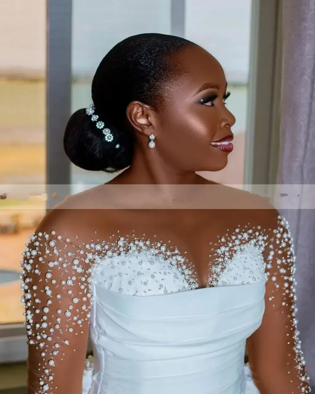 Abito da sposa personalizzato con perle lucide o-collo per la sposa Robe De Marriage maniche lunghe abiti da sposa a sirena con gonna rimovibile