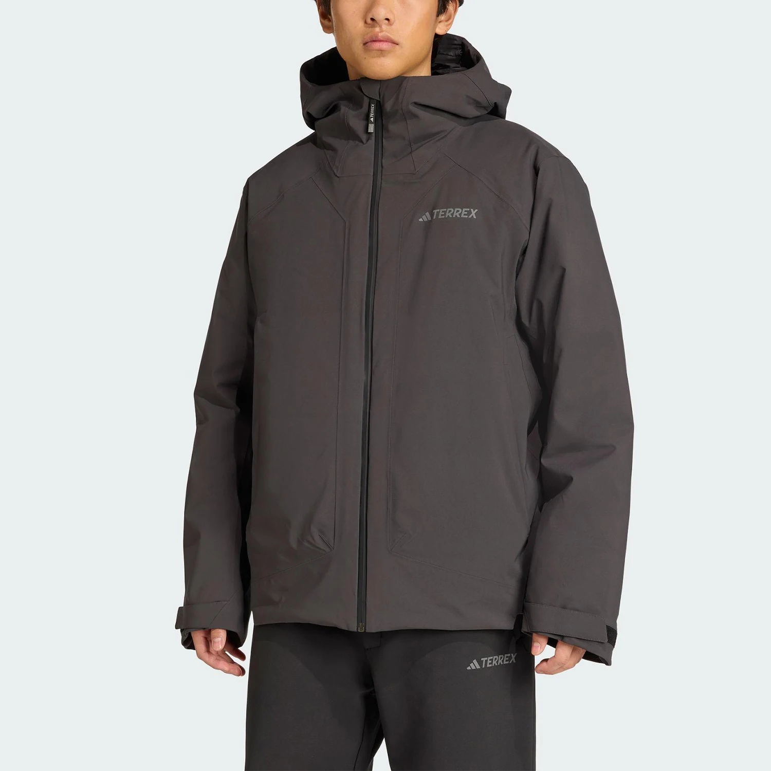 

Оригинальная мужская теплая и прочная куртка Adidas 3-в-1 JV8699