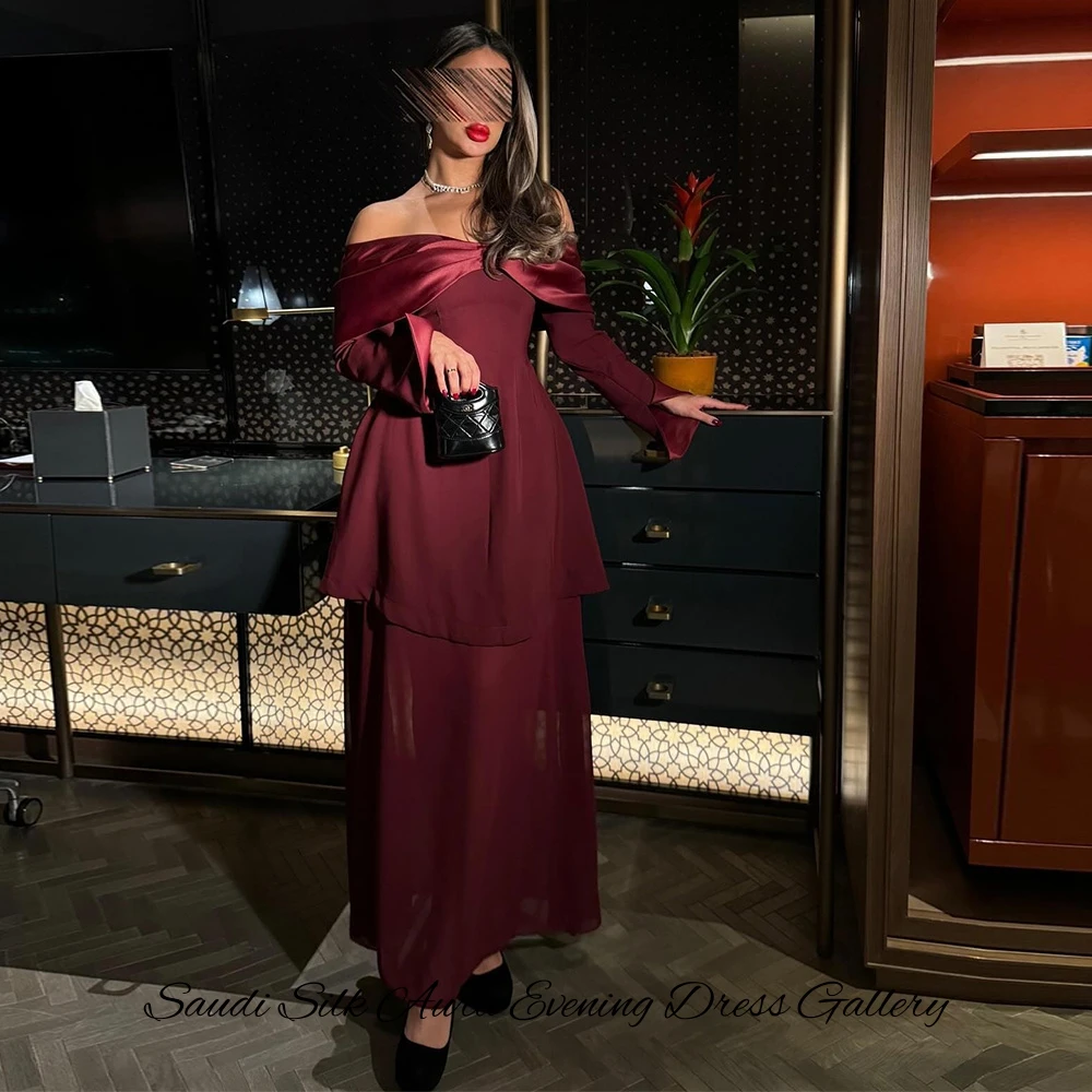 Abito da sera personalizzato in chiffon bordeaux Elegante scollo a barca maniche lunghe con spalle scoperte Abito da ballo con fiocco in raso alla moda