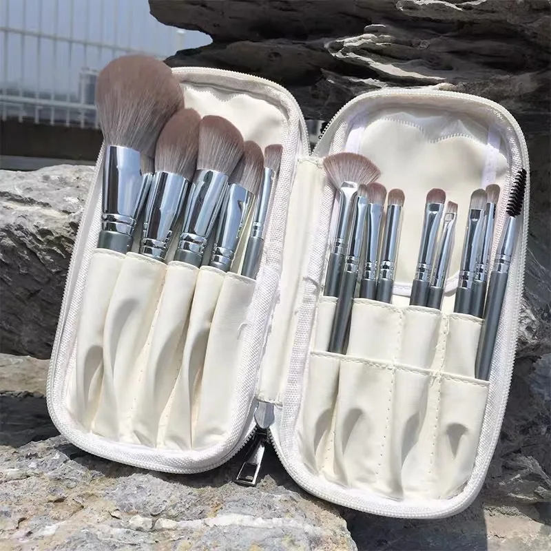14 pinceaux de maquillage ultra-doux pour débutants, ensemble complet de pinceaux à poudre libre, ombre à paupières, pinceaux à Blush, outils de beauté