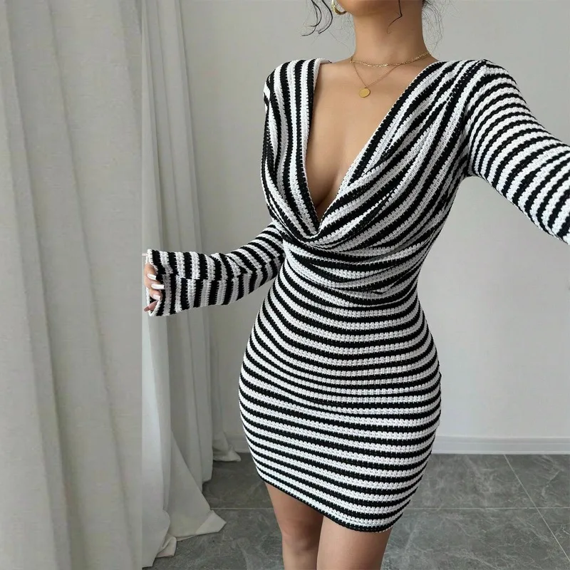 

2026 Spring New Product Temperament Elegant Striped Swing Collar Cooing Style Dress Women