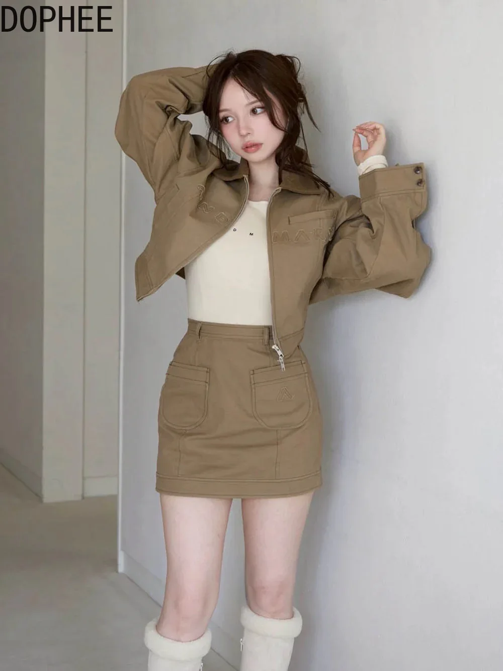 

Japanese New Autumn Colorblock Turn-down Collar Letters Embroidery Zip Short Cardigans Coat Women Double Pocket A-line Skirt
