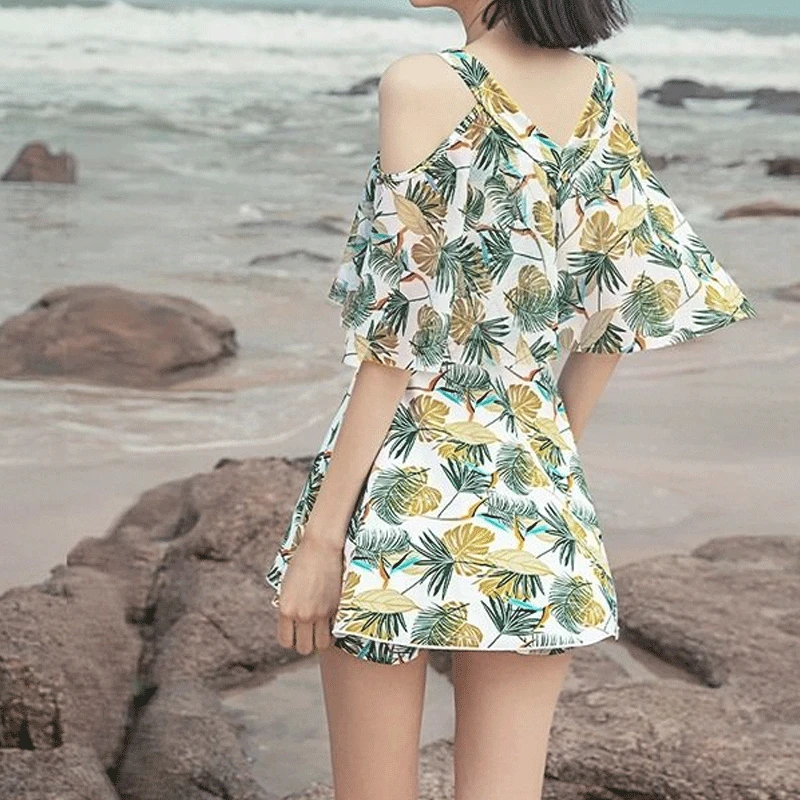 2023 Korean Summer Conservative Contrasting Colors Elegant Hawaiian Swimwear Women's Off Shoulder Beach Bath Clothing