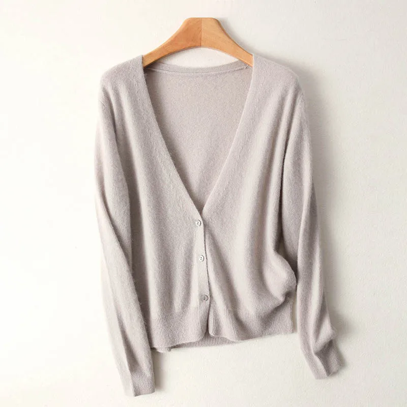 

Новый шикарный женский кардиган из 100% мериносовой шерсти с глубоким v-образным вырезом и 3 пуговицами, кашемировый свитер в консервативном стиле, осенне-зимняя базовая шерстяная одежда