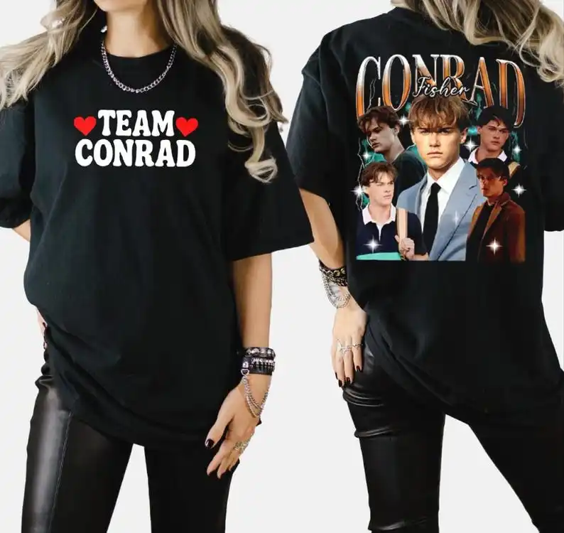قميص Team Conrad Bootleg V2 Retro Comfort Colors، تي شيرت Conrad Fisher، The Summer I تحولت قميصًا جميلًا، تي شيرت Cousins Beach، M