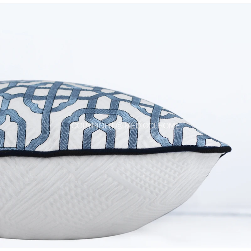 Medicci Home Luxury Pillow Covers Porcelain Indigo Blue And White Flat Outline Moroccan Pattern Embroidery Cushion Case 50x50cm