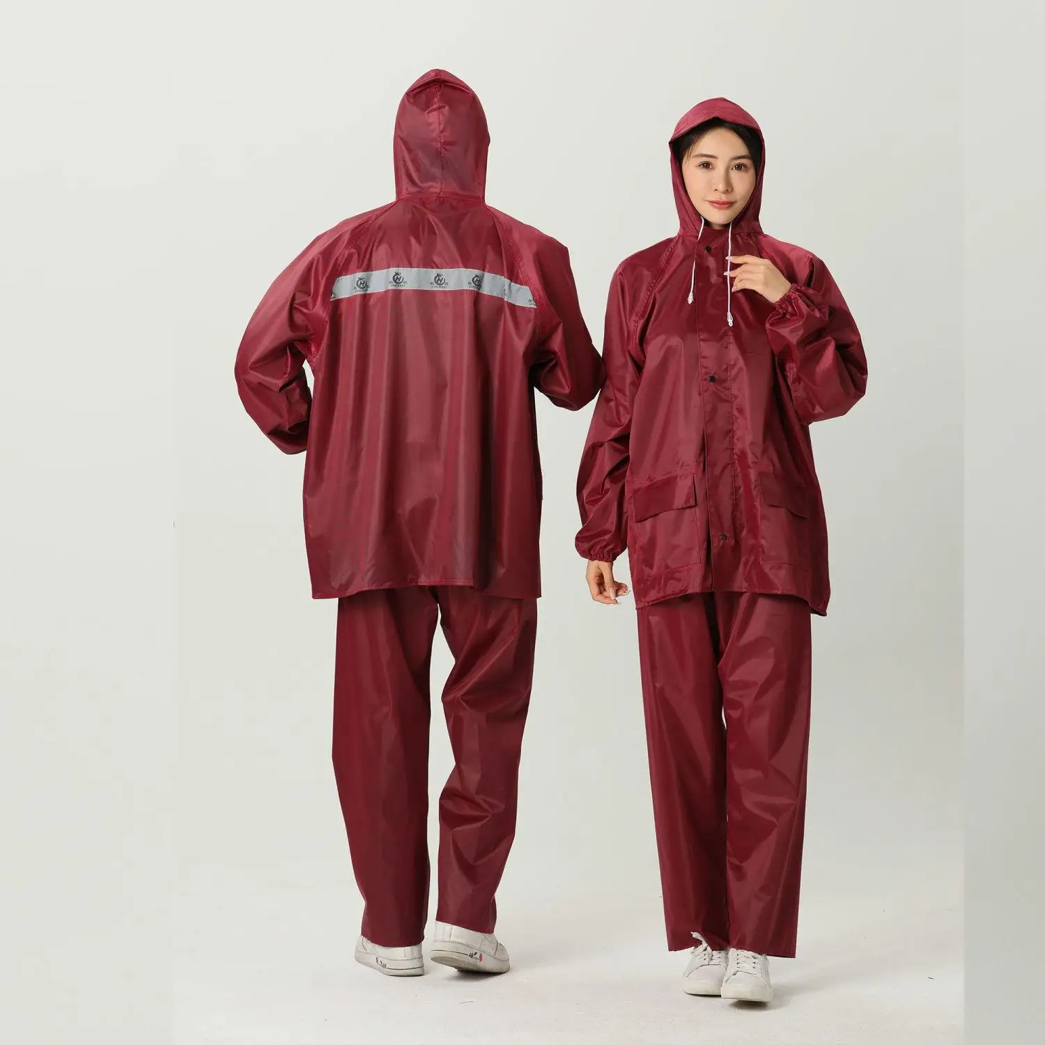 

Full-Body Unisex Waterproof Windproof Motorcycle Vehicle Rain Suit Workwear Thickened Breathable One-Time Use