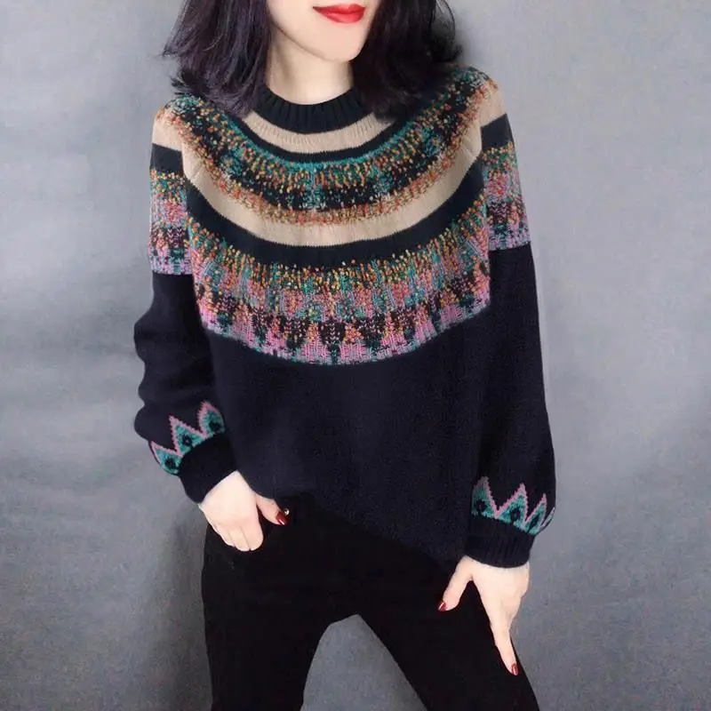 Round neck black knitted sweater winter new casual ethnic style versatile sweater for women