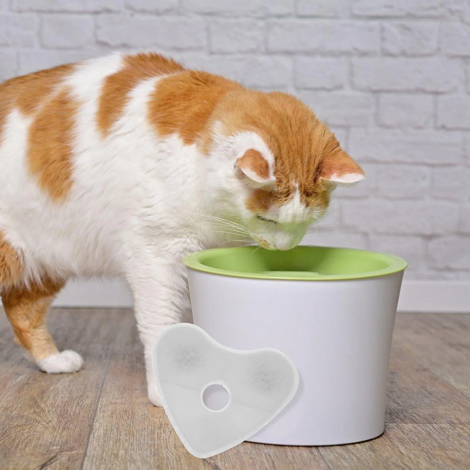 4 قطعة فلتر نافورة الماء للحيوانات الأليفة قذيفة جوز الهند الكربون المنشط لاستبدال موزع مياه القط سهل التركيب إزالة الرائحة الحيوانات الأليفة