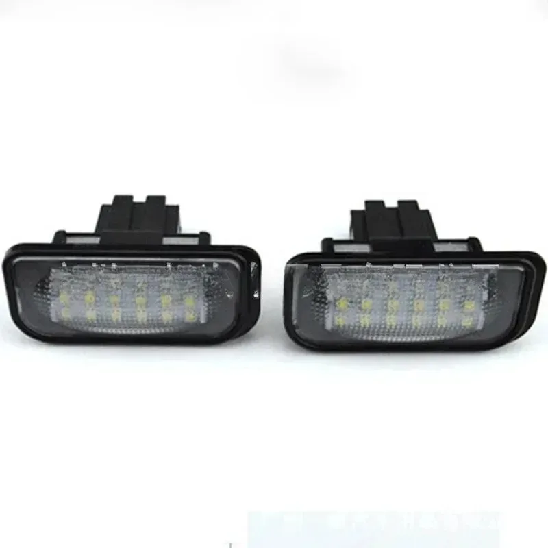 

Для C-Class W203 4D C230 C240 C280, 2000-2007 для ANGRONG 18 SMD, белая светодиодная лампа освещения номерного знака 6000K Uiz