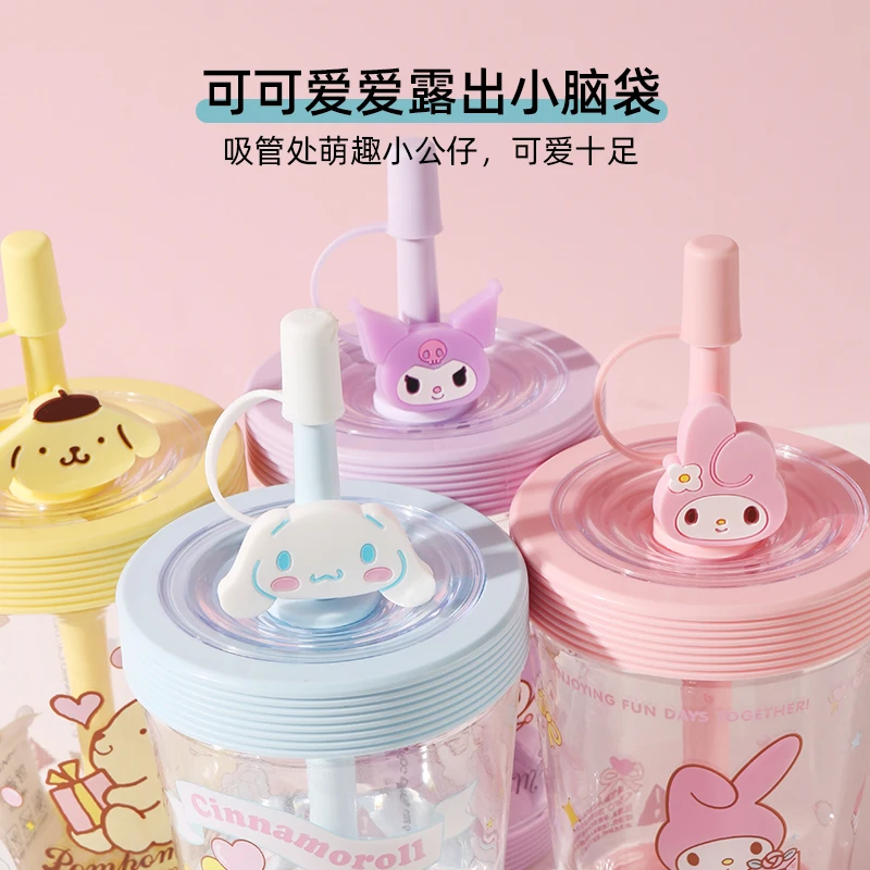 Miniso Genuine Sanrio Série de Personagens, Copo Acompanhante Colorido, Cinnamoroll Straw Cup, Kuromi Cartoon, Copo De Água Bonito, Presente Infantil