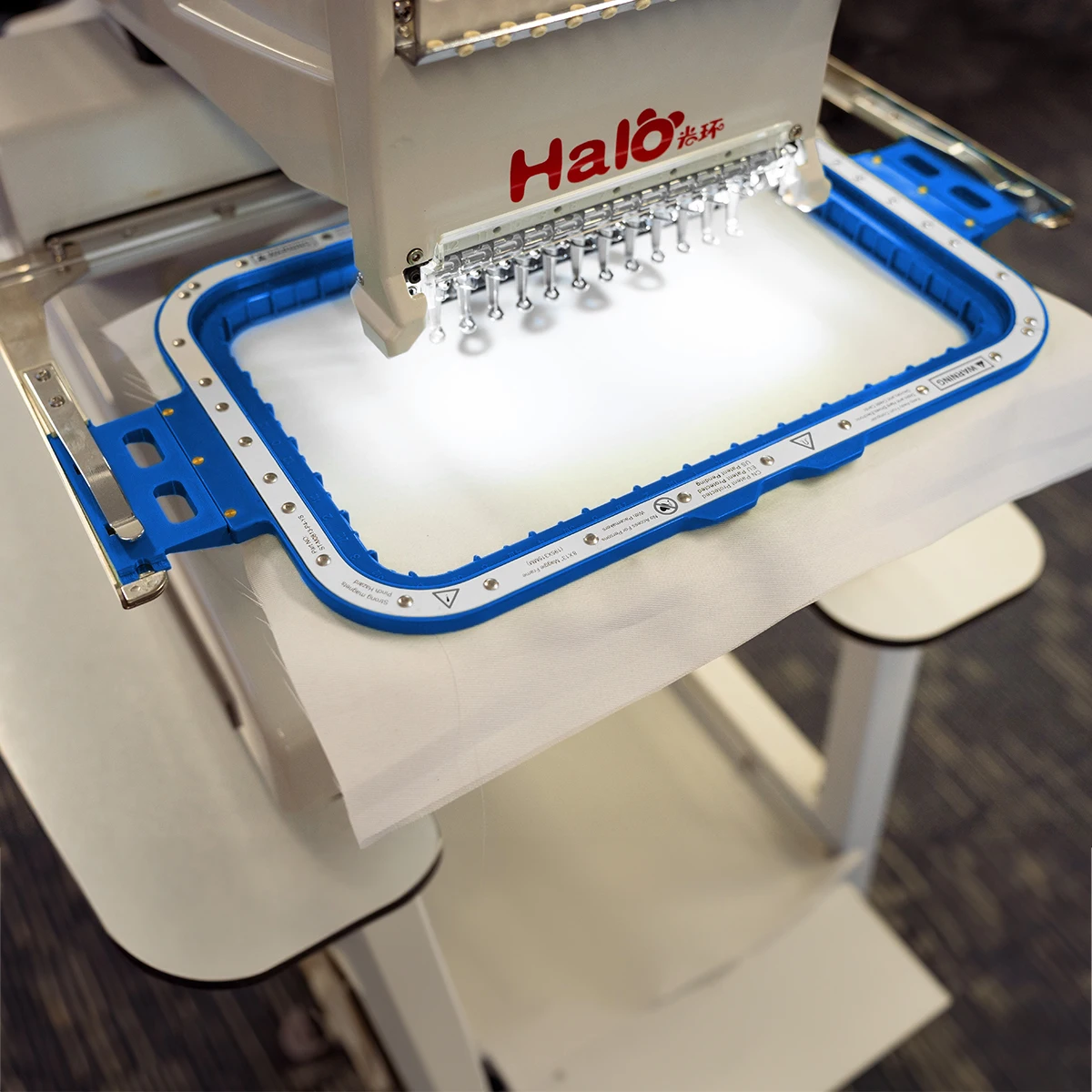 

Fortever Halo 100 embroidery machine with Strong Sewtalent Magnetic Mighty Hoop Frame Embroidery machine Hoops