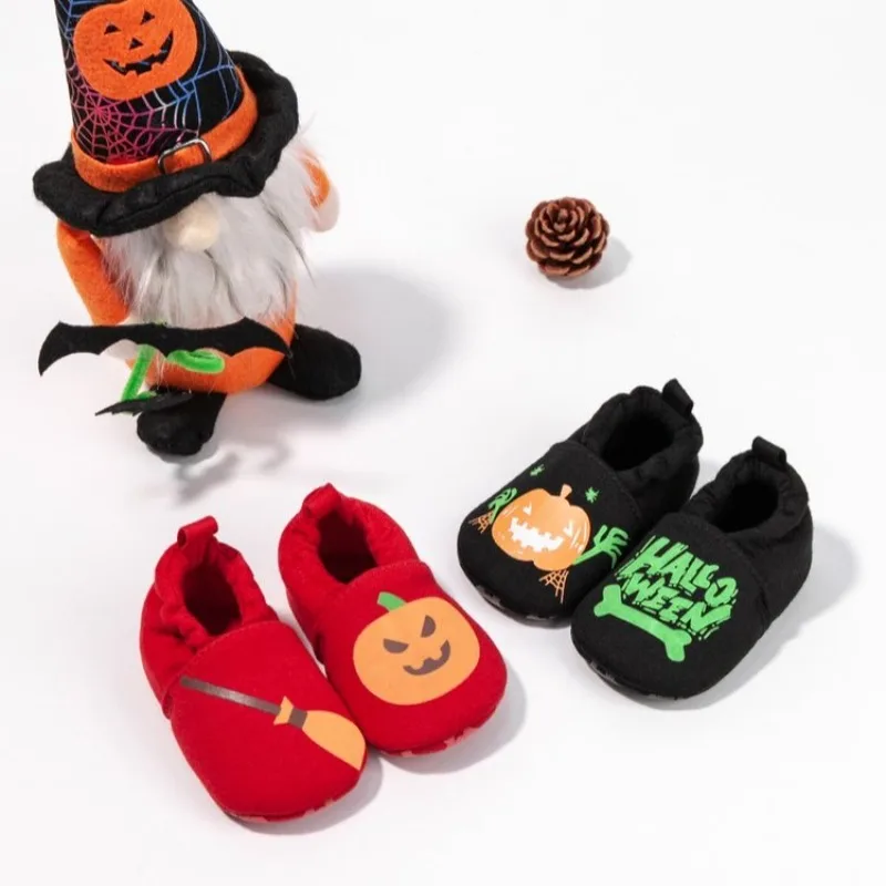 

Детская хлопковая обувь унисекс, противоскользящая обувь с мягкой подошвой и милыми животными, обувь для маленьких мальчиков и девочек, обувь для первых ходунков, обувь для кроватки новорожденного, 2025 г.