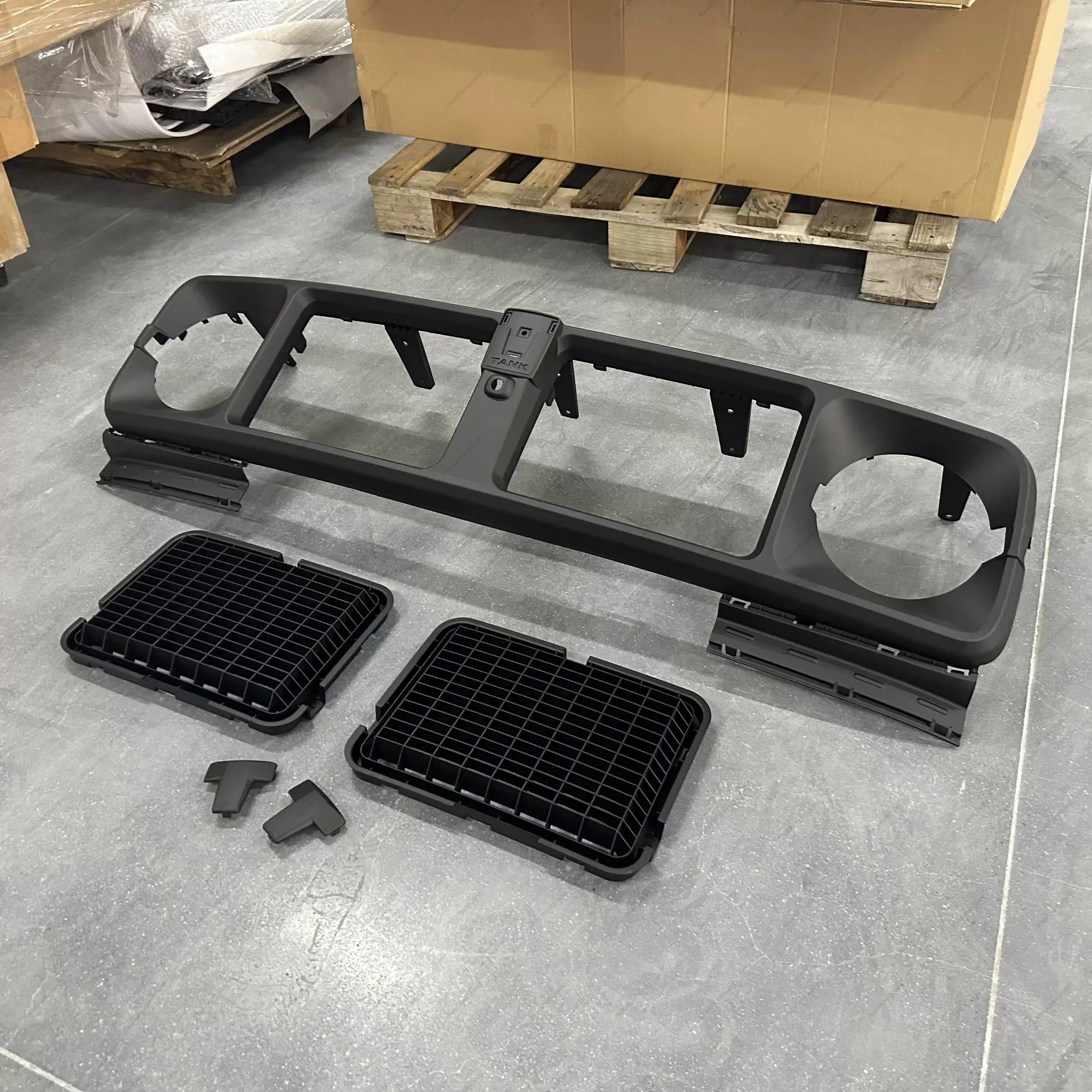 شبكة أمامية معدلة 4x4 للطرق الوعرة للخزان 300 2021 2022 2023 2024 ملحقات التصميم الخارجي لشبكة السيارة