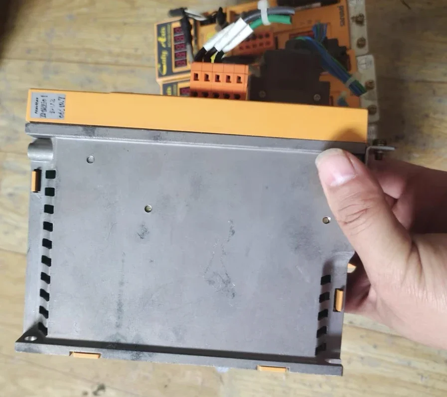 Used Drive qt-001axe-nv