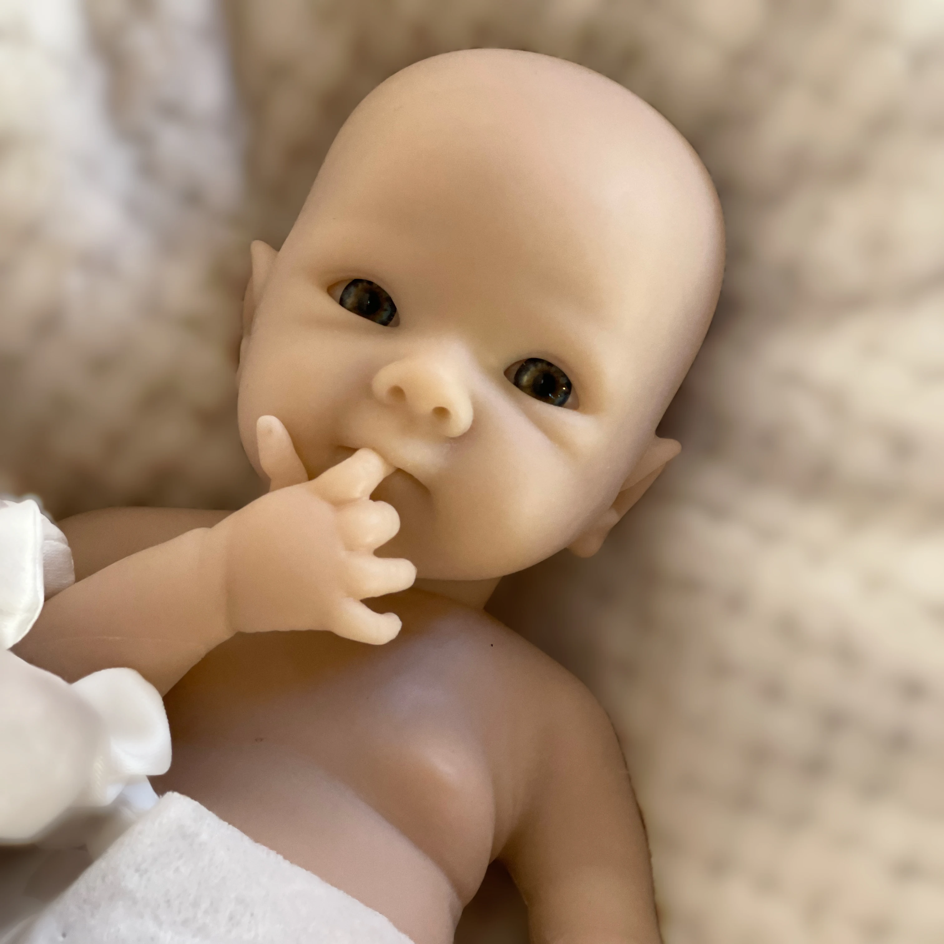 33CM Open Mouth Reborn Dolls Unpainted Full Body Soft Silicone Cute Girls Reborn Silicone Dolls For Kid's Gifts Realistic Reborn