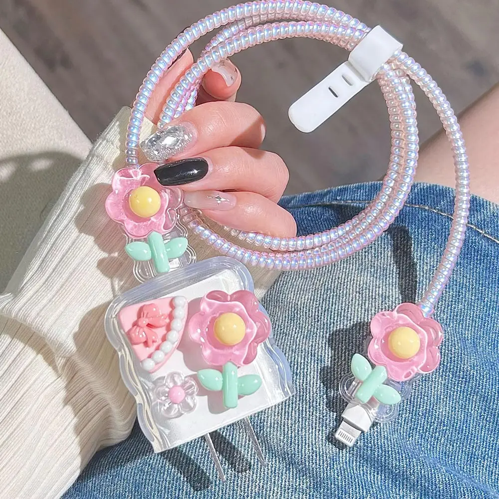 Cute Flower Wave Edge Charger Protective Cover Suitable for iPhone Models 12 13 14 15 Supports 18W 20W Fast Charging 5pcs set