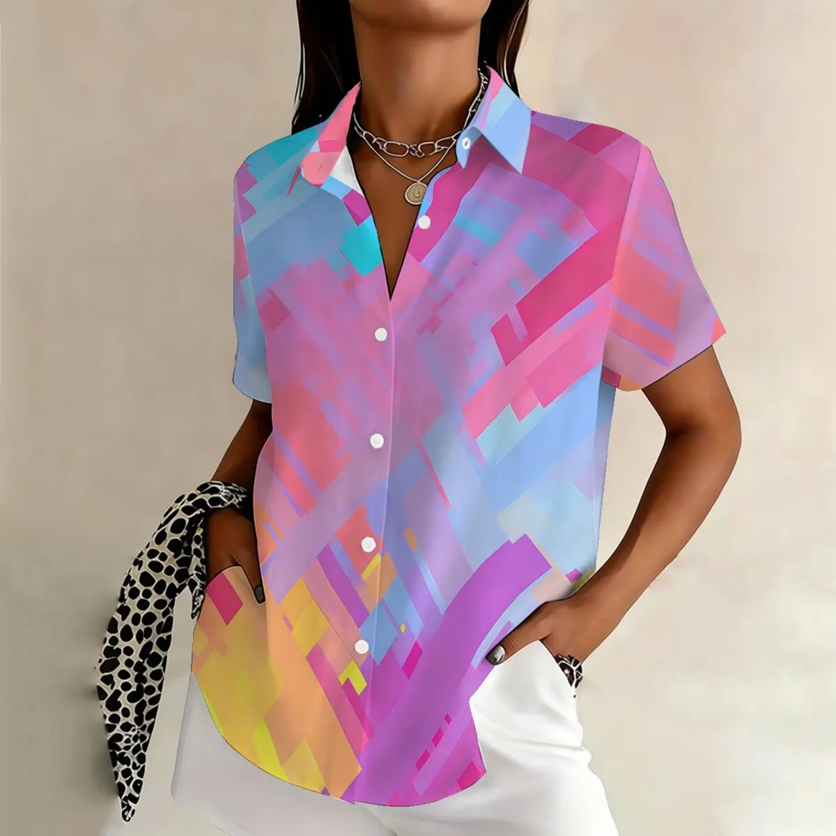 

Летняя женская рубашка больших размеров, креативный и модный дизайн с цветовыми блоками, подходит для работы, повседневной носки и активного отдыха на природе.