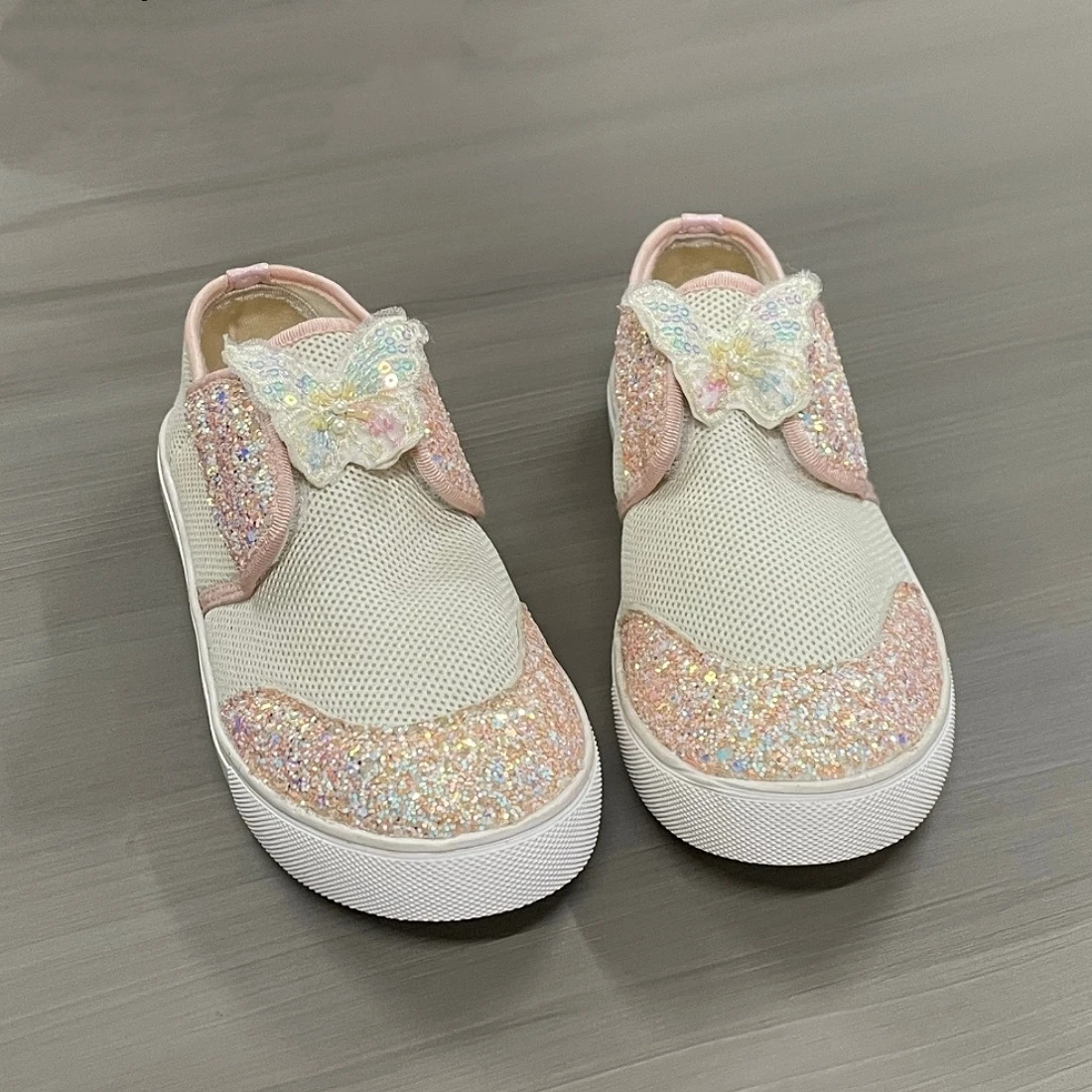 

Jinyu Girl Butterfly Shaped Board Shoes Pink Greet Leather Mesh Princess Shoes Personality Velcro Daily Wear Casual Shoes
