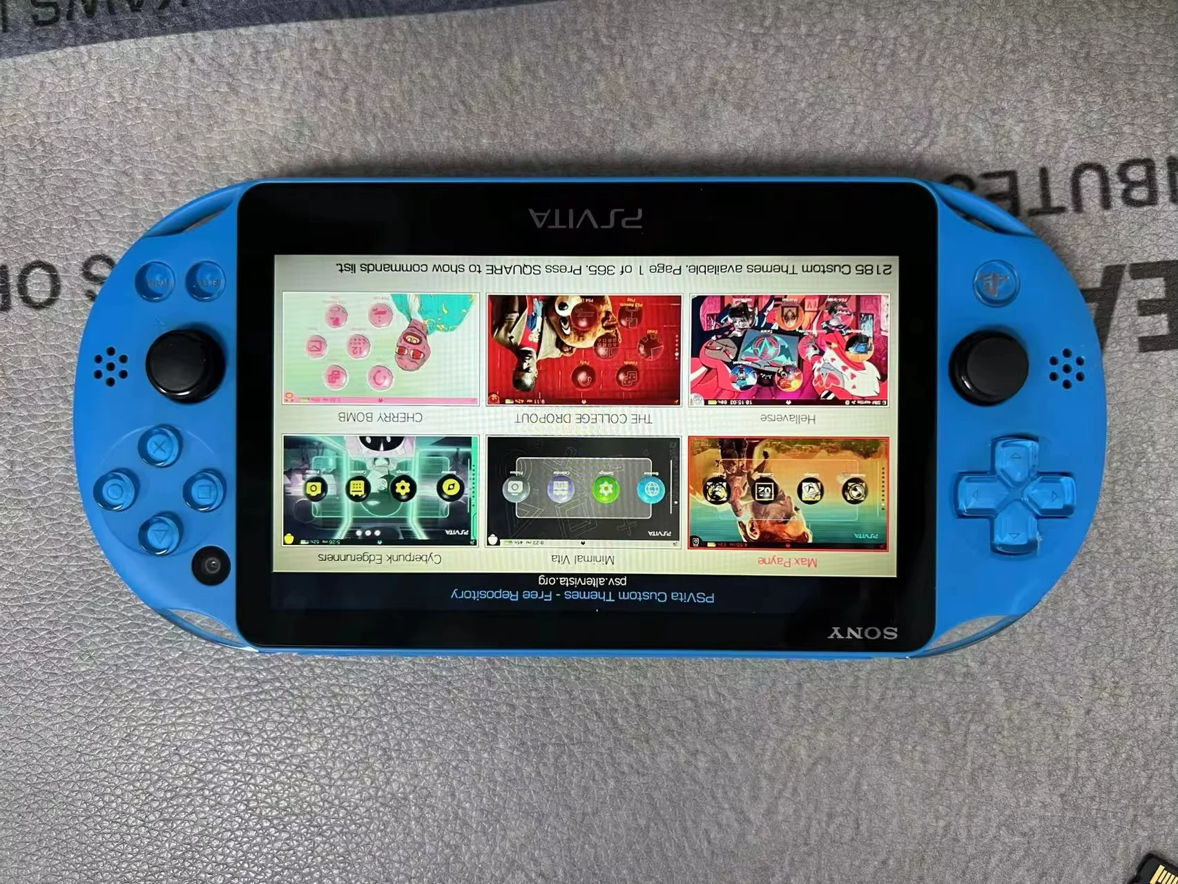 وحدة تحكم ألعاب فيديو أصلية محمولة ريترو ، PSV2000 ، PS Vita Slim ، PS Vita Slim ، شاشة تعمل باللمس 5 بوصة ، متجر PkGJ ، متوفرة بالمخزون