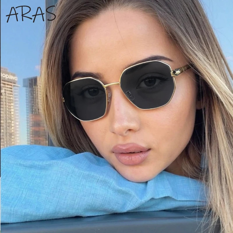 

Trendy Punk Polygon Square Sunglasses Women 2025 Luxury Brand Vintage Metal Frame Sun Glasses For Ladies UV400 Outdoor Eyewear
