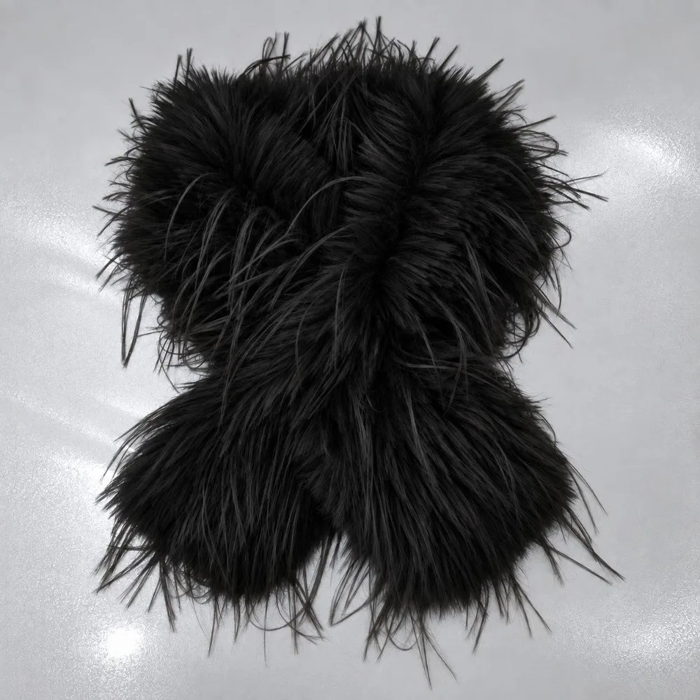 Kawaii Soft Faux Fox Fur Scarf Thicken Warm Fluffy Thick Tassels Scarf Cold Resistant Windproof Thickened Scarf Daily Wear