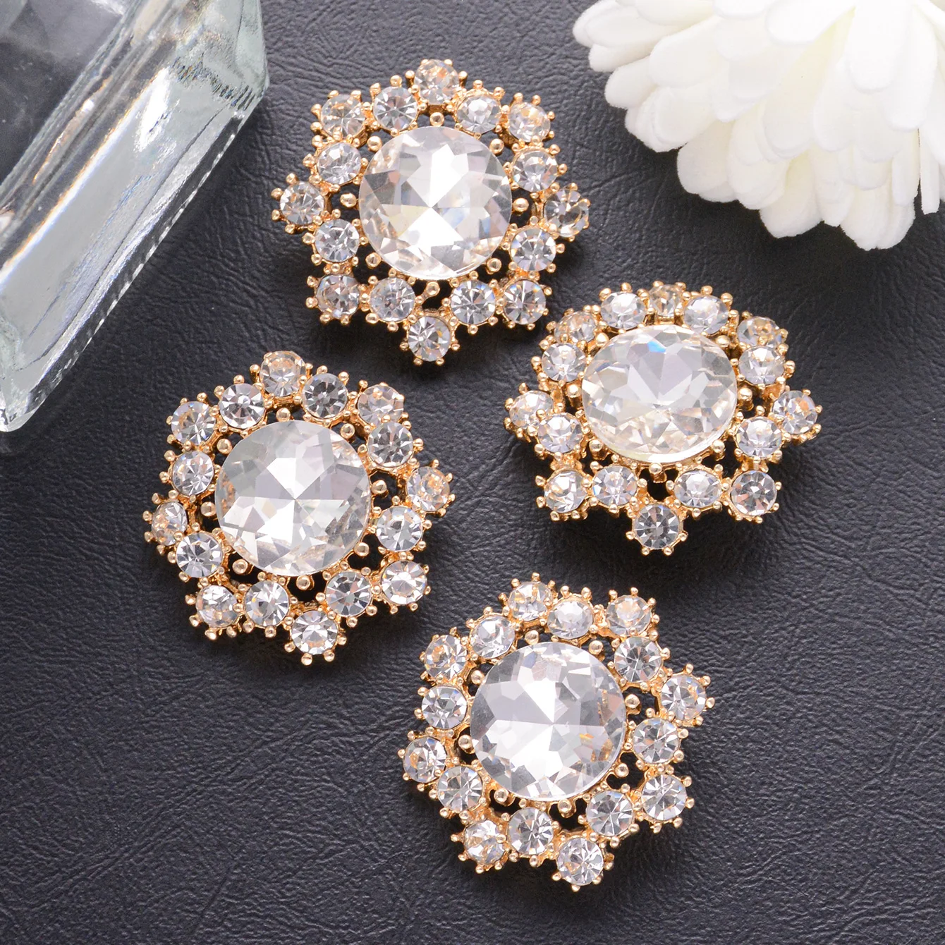 4pcs High End Flower Rhinestone Metal Buttons For Fur Coat Shirts Cardigan Collar Dress Fashion Decorative Buttons Accessories