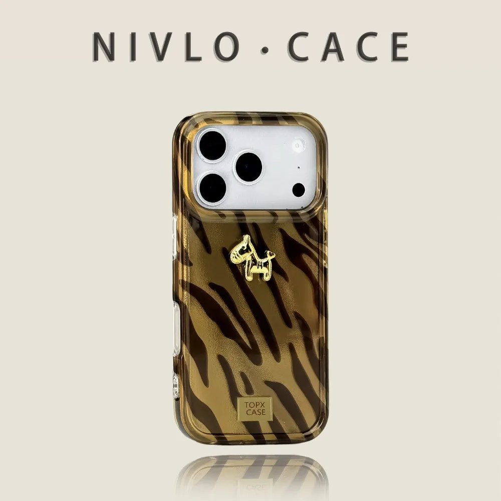 Etui do iPhone 18 Pro Max, kolor różowy, wzór w zebry, wykonane z włókna przypominającego pióra, odporne na wstrząsy, wysokiej jakości, zapewnia ochronę, kompatybilne z modelami iPhone 17, 16, 15, 14. — zdjęcie produktu 3