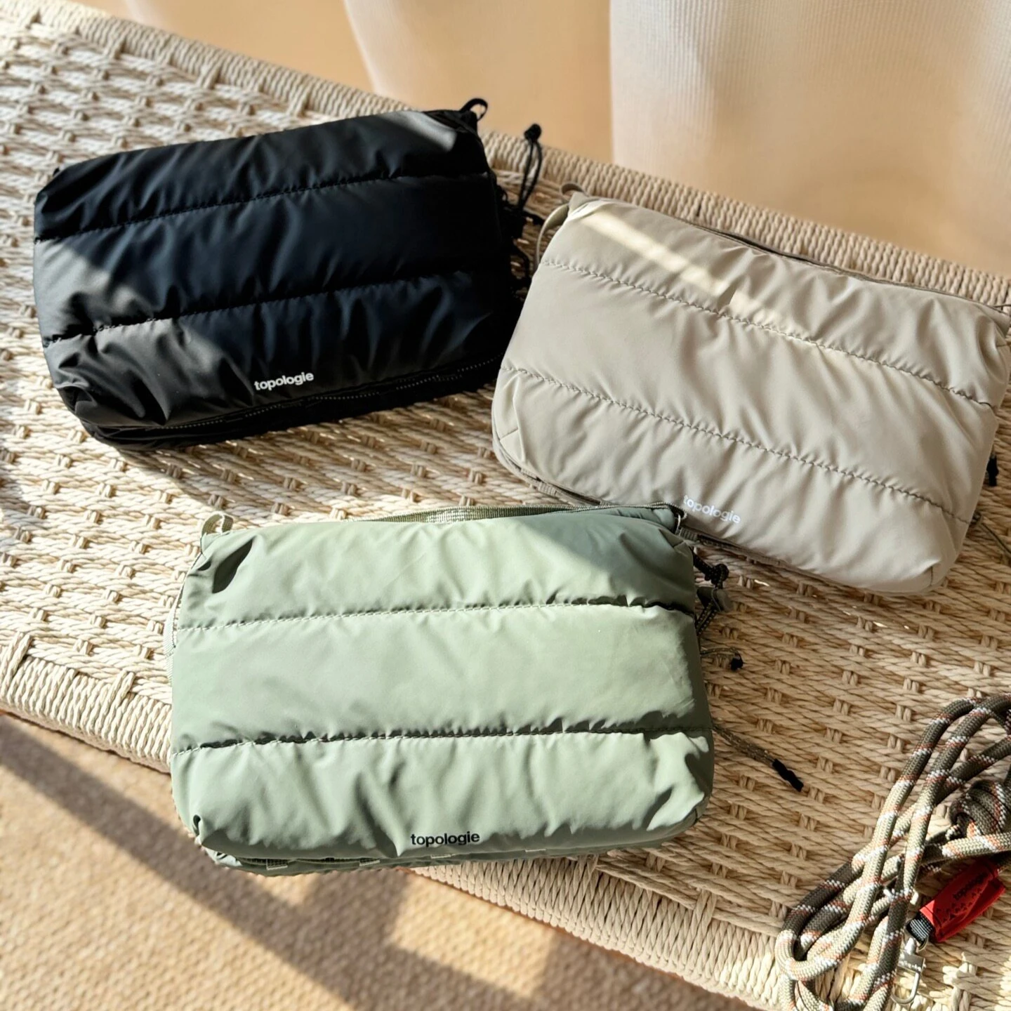 

Большая водонепроницаемая спортивная сумка-кроссбоди для бутылок с водой, наплечная сумка для бутылок с водой для активного отдыха