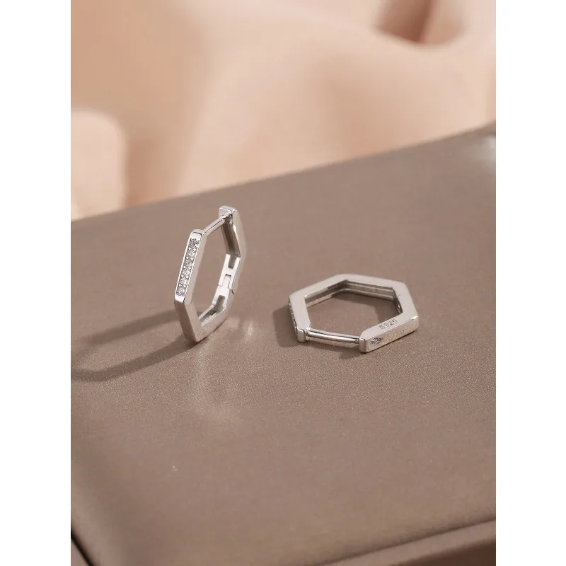 

InsS925 Silver Simple Corner Stud Earrings Fashion Temperament Light Luxury New Stud Earrings Jewelry