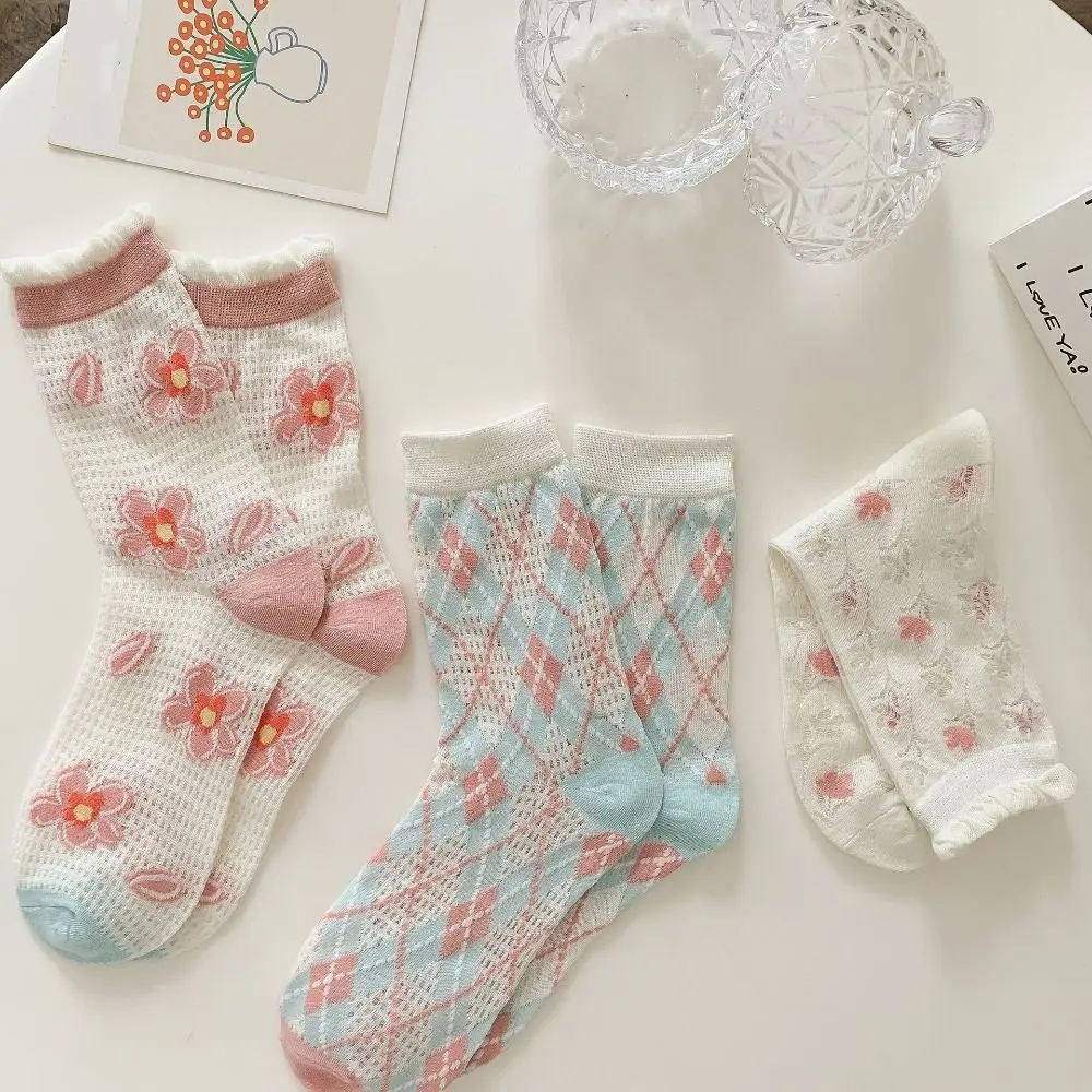 

6 пар сетчатых полых прозрачных носков с цветочным принтом, женские чулочно-носочные изделия с рюшами, носки средней длины, дышащие ультратонкие милые женские носки