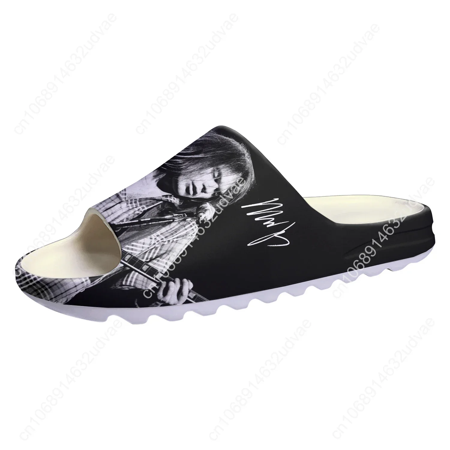 Neil Young Custom Made Soft Sole Sllipers Home Clogs Step On Water Shoes Mens Womens Teenager Bathroom Beach Step In Slliper