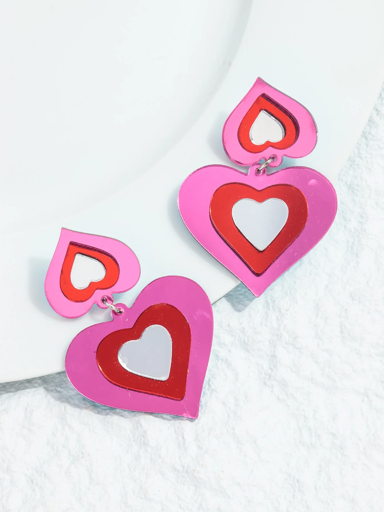 Korean Fashion Big Acrylic Heart Drop Earrings for Women Girls Statement Geometric Love Dangle Earring Jewelry Party Gifts