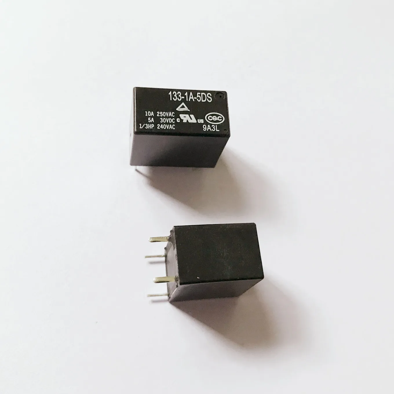 Original new 100% import relay 133-1A-5DS 4pin instead of 982-1A-5DS