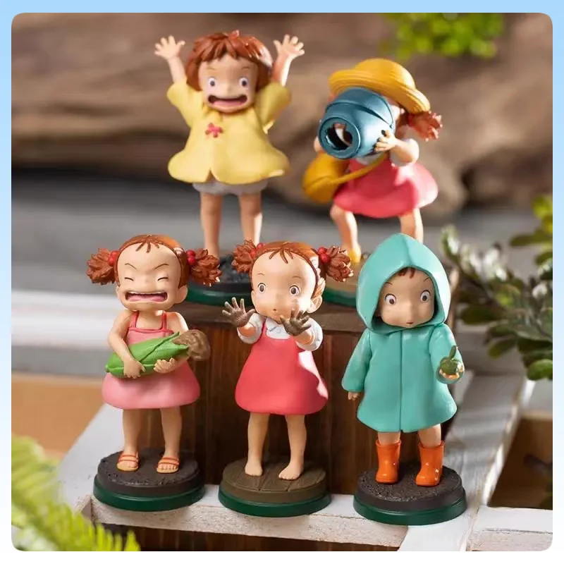 6 Piece Healing Style Action Figures Set Cute Anime Character Collection with Display Stand Healing Decor Desktop Display Gift