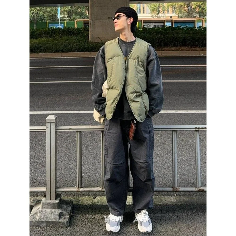 American Retro Thickened Warmth V-neck Cotton Vest Men's Fashion Street Vintage Style No-shoulder Jacket Youth Popularity