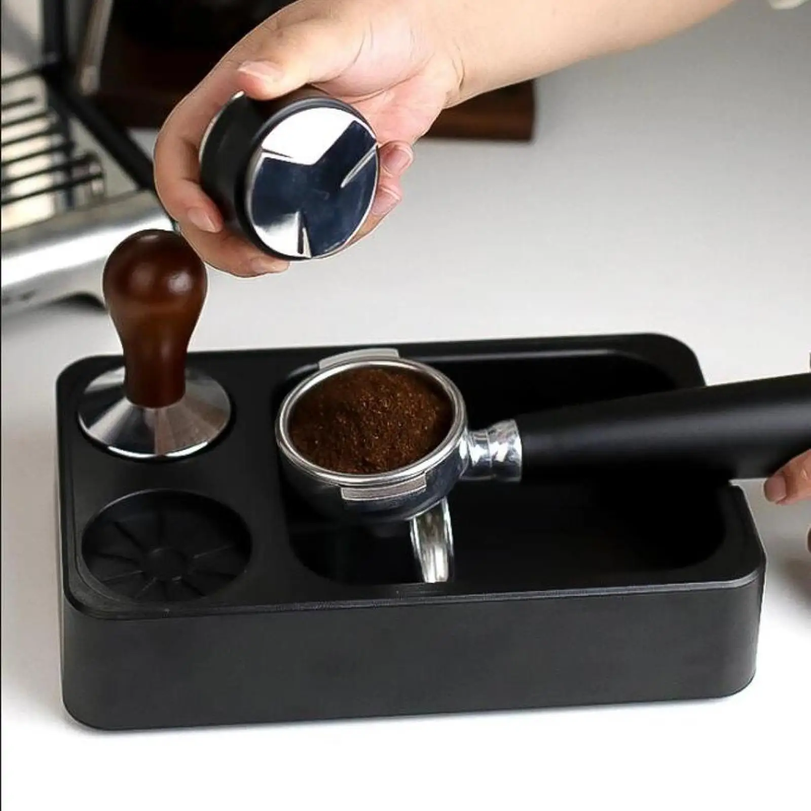 Espresso Tamper Holder Station มัลติฟังก์ชั่น Non Slip Coffee Tamper Holder