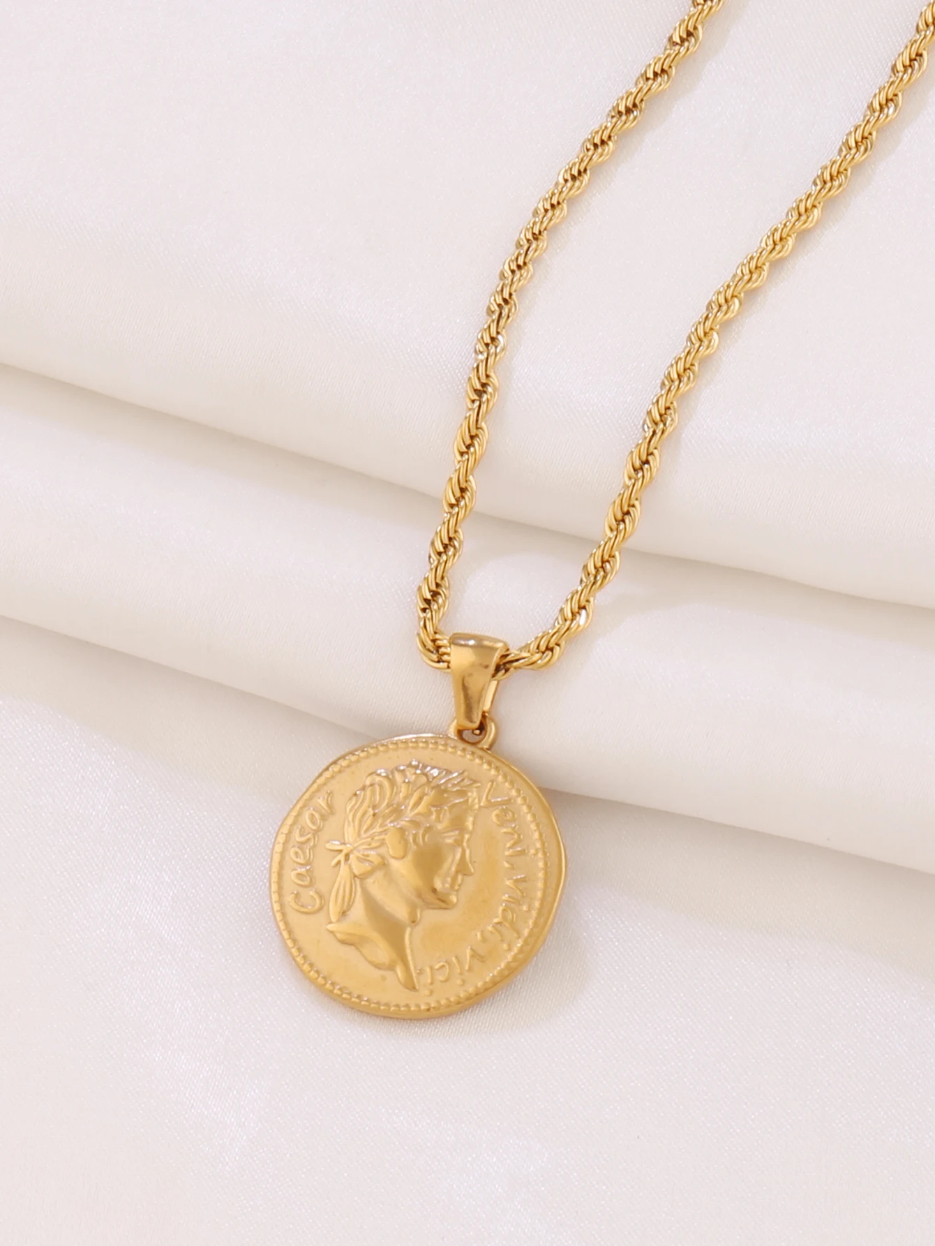 Collar con colgante Julius César de acero inoxidable 316L para mujer, collares de cadena con colgante de moneda de Color dorado Punk, joyería