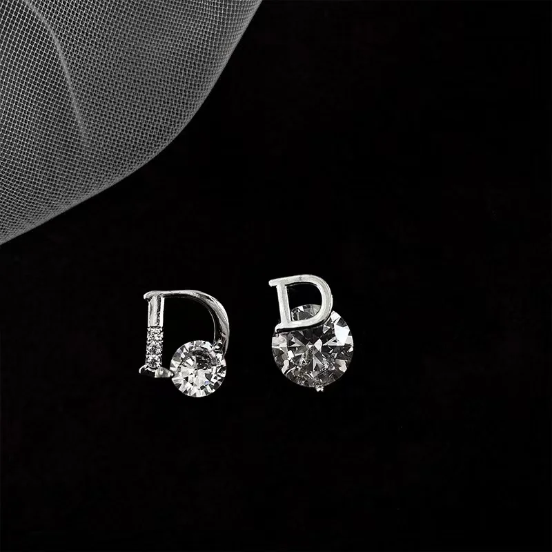 الكلاسيكية D-رسالة مطعمة الزركون تصميم غير المتماثلة وأقراط 2023 مجوهرات الأزياء حفل زفاف اكسسوارات فاخرة للنساء #5