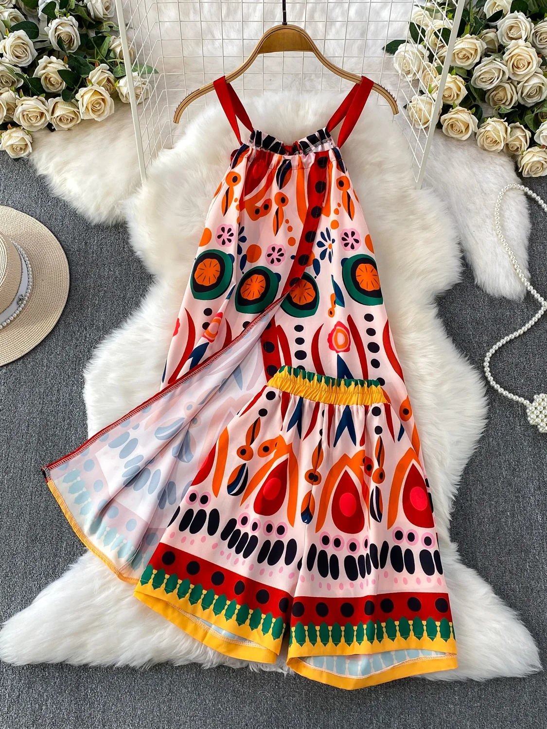 

Casual Printed Midi Two-Piece Set with Side Slits Crop Top And High Waist Wide Leg Pants for Spring Vacation Fashion