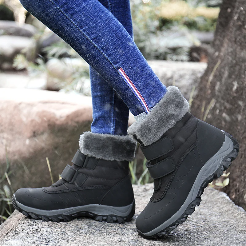 

Winter Woman's Stylish Snow Boots High-top Warm Lined Anti-skid Shoes Outside Casual Slip-on Boots