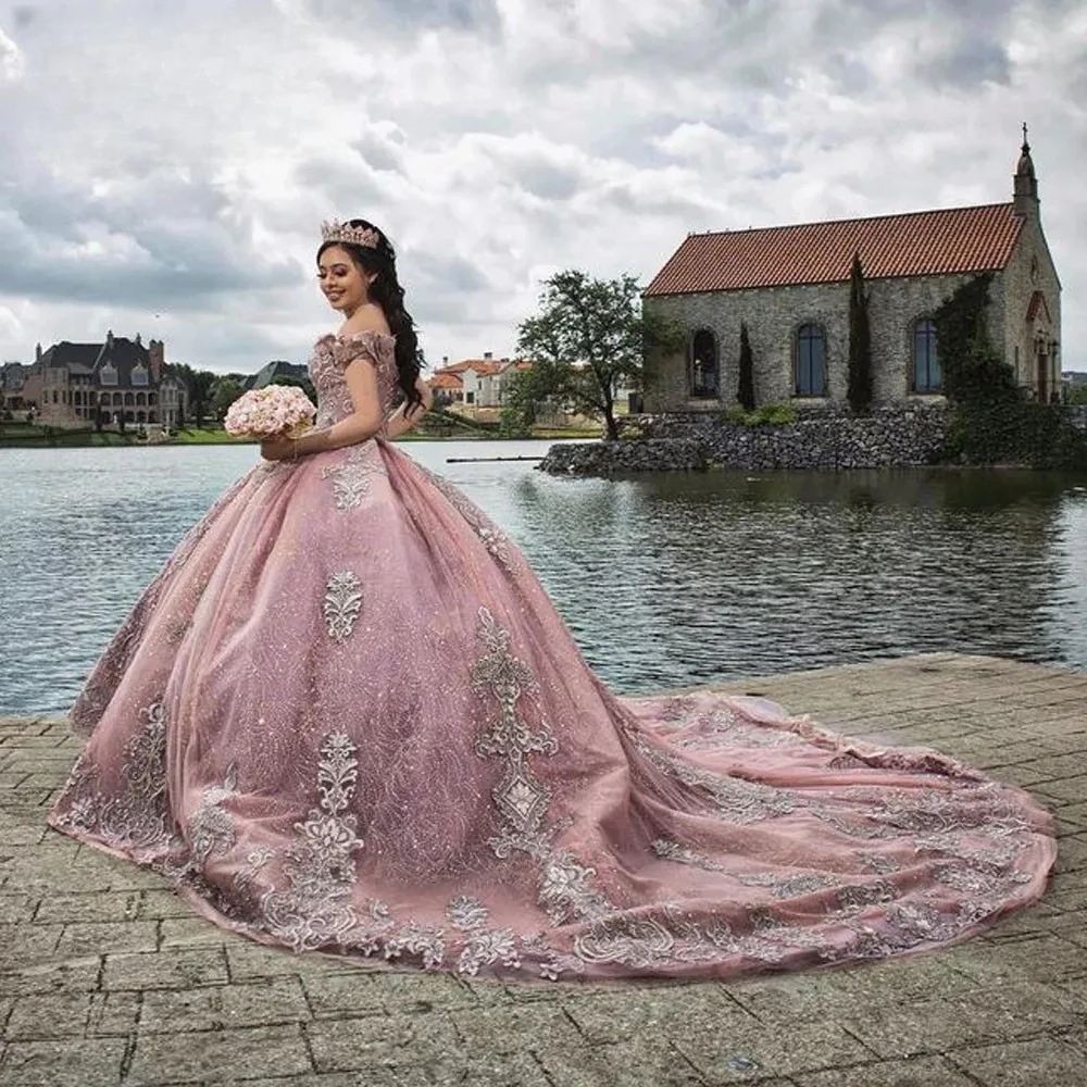 Roze Prinses Quinceanera Jurken Baljurk Van De Schouder Appliqueert Kant Sweet 16 Jurken 15 Años Mexicaans